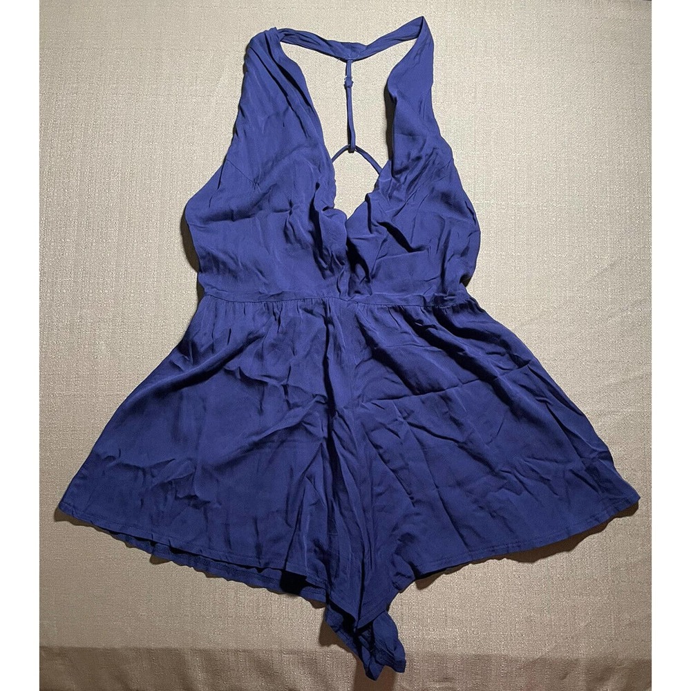 SELFIE LESLIE Women’s Size Small S Romper Neck Strap Shorts Solid Blue Sexy